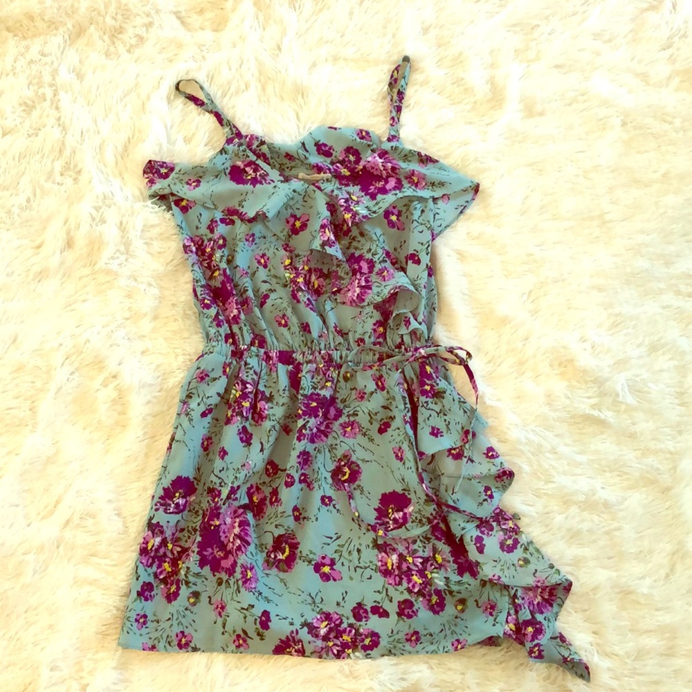 Dillard’s mini sea foam green and floral dress